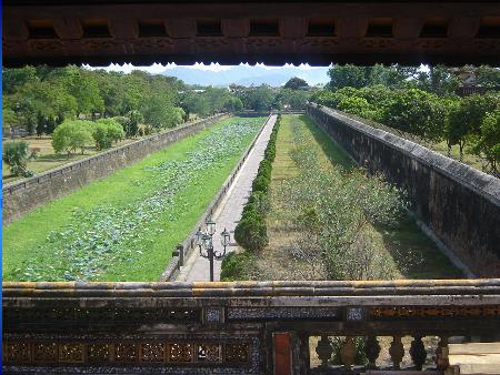 Bài giảng Hóa học Lớp 12 - Tiết 18: Amin - Trường THPT Quang Trung